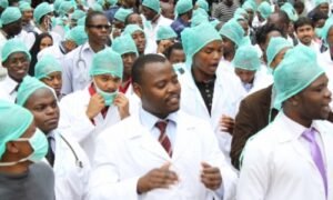 Nigerian health workers threaten strike, give 21-day ultimatum
