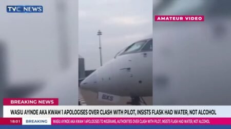 Wasiu Ayinde AKA KWAM 1 Apologises Clash With Pilot, Insists Flask Had Water, Not Alcohol Wasiu Ayinde AKA KWAM 1 Apologises Clash With Pilot, Insists Flask Had Water, Not Alcohol