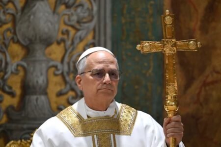 Madonna urges Pope Leo to visit Gaza Madonna urges Pope Leo to visit Gaza