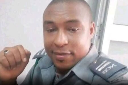 Customs Officer D!es After Lodging With Three Women In a Hotel