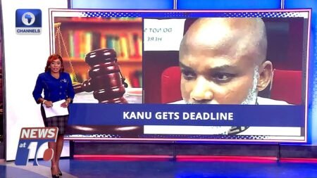 News At 10 | 04/11/2025