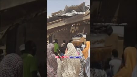 Trump puts Nigeria on NOTICE over Christian persecution: ‘BETTER MOVE FAST!’ #shorts #us #nigeria