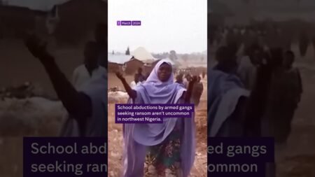 25 school girls kidnapped in Nigeria