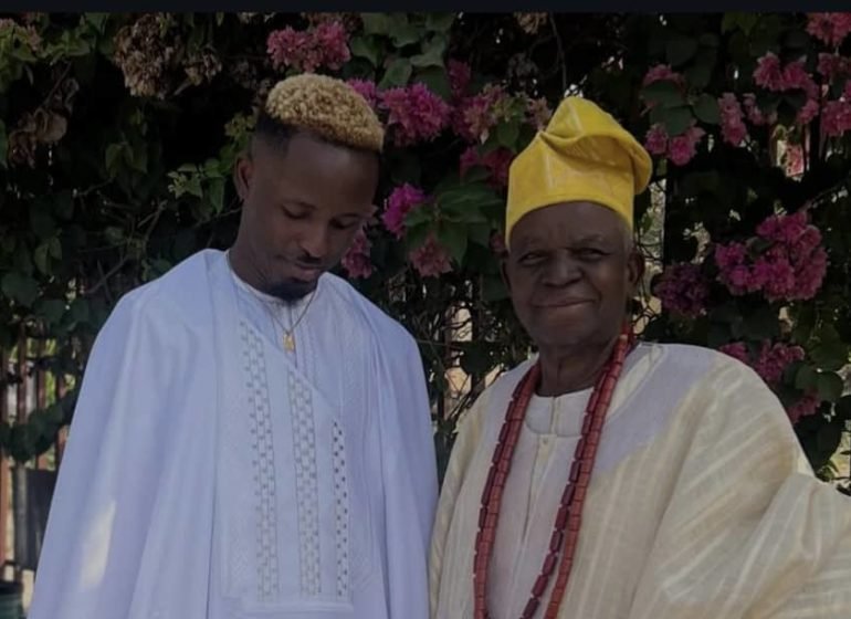 Gaise Baba and his late father