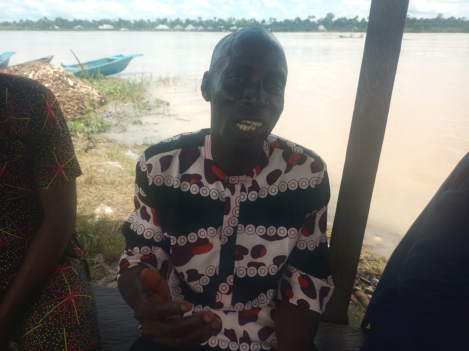 Who-knows Ayunku, Chairman of Toru-Angiama Community Development Committee