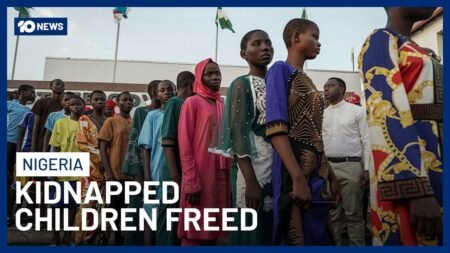 100 Abducted Schoolchildren Freed In Nigeria | 10 News