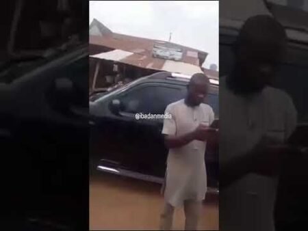 Cargo train derails at Ibadan-Abeokuta railway crossing #nigeria #nigerianews #trending #shorts Cargo train derails at Ibadan-Abeokuta railway crossing #nigeria #nigerianews #trending #shorts