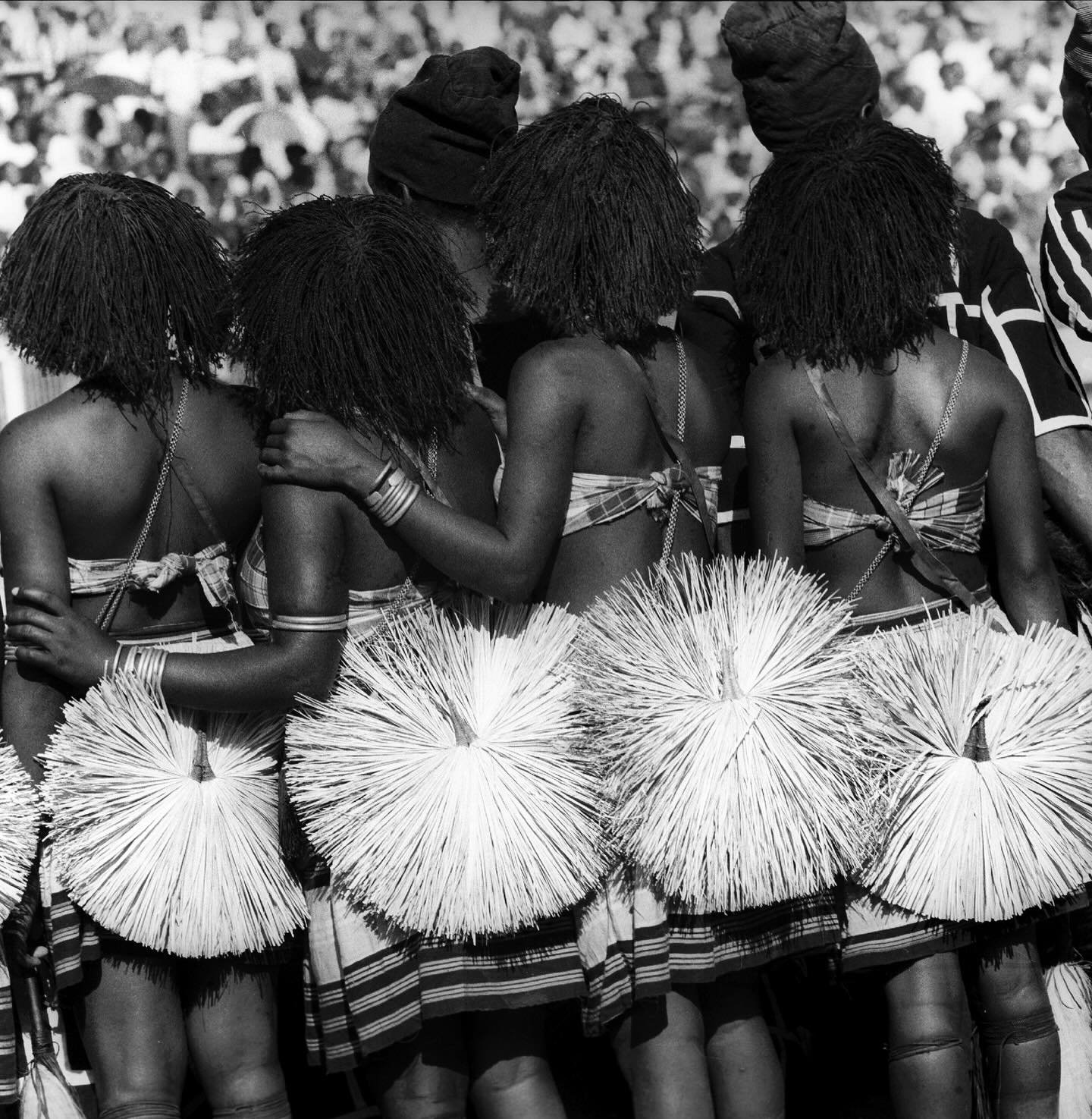 We adore these iconic and unseen images of the legendary Nigerian photographer J… We adore these iconic and unseen images of the legendary Nigerian photographer J…