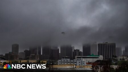 This Morning’s Top Headlines – Dec. 26 | Morning News NOW This Morning’s Top Headlines – Dec. 26 | Morning News NOW