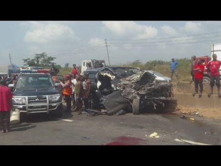 Former world heavyweight champion Anthony Joshua injured after 2 die in car accident in Nigeria