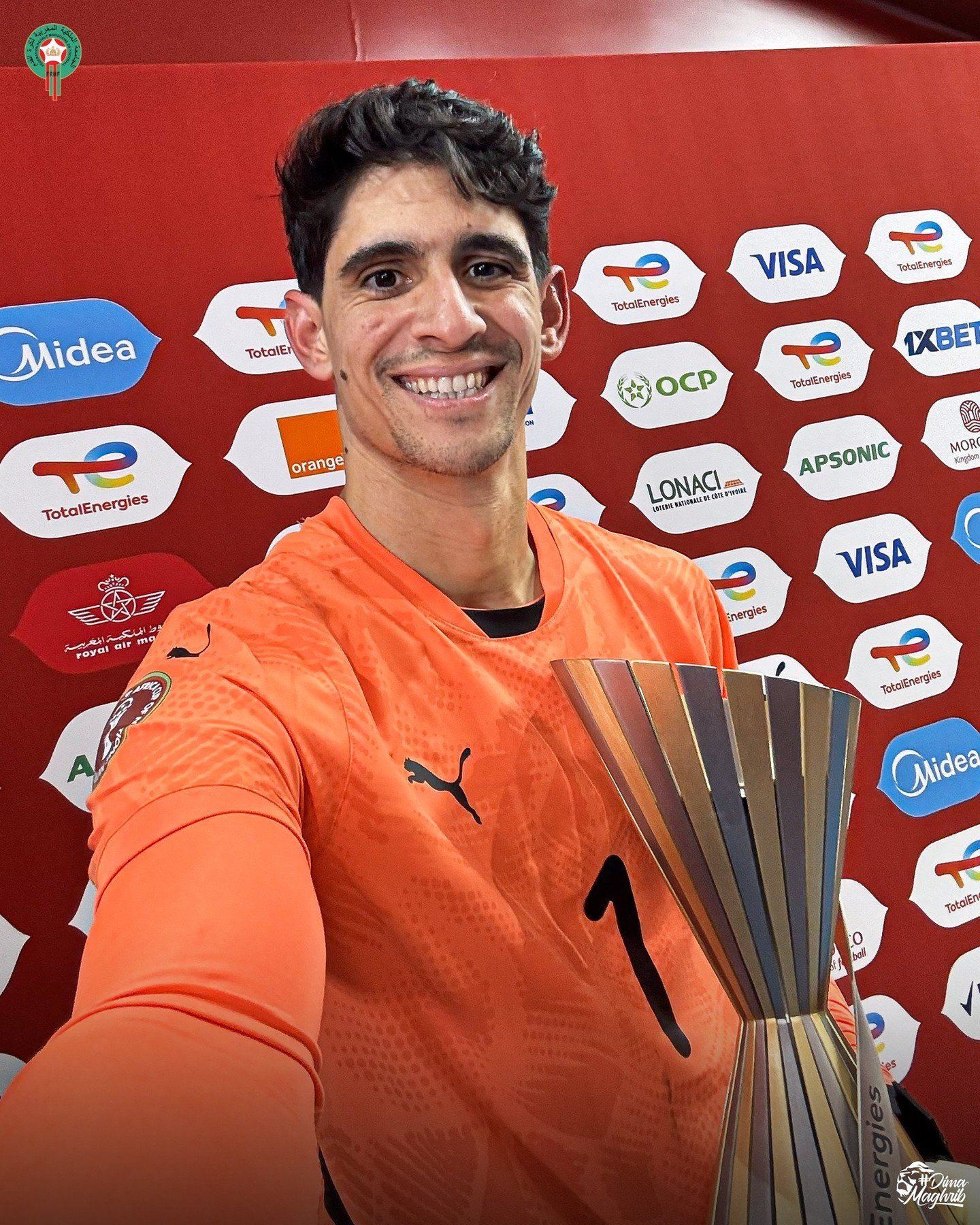 Yassine Bounou élu homme du match en cette demi-finale face au #Nigeria ! …