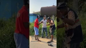 I don’t support rubbish #funny #comedy #nigerianews #amakanhouse #fighter