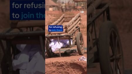 Nigeria’s Kwara state buries dead after a gunmen attack | DW News