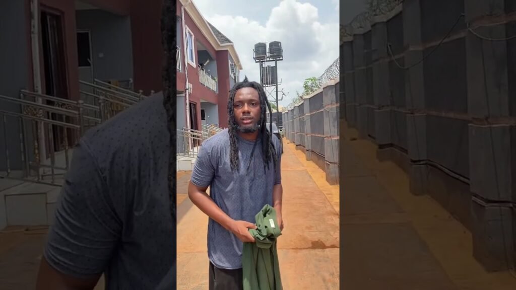 Your mumu no too much #ytshorts #comedy #goviral #nigerianews #tinubu #comedyfilms @Abuja_zazzu Your mumu no too much #ytshorts #comedy #goviral #nigerianews #tinubu #comedyfilms @Abuja_zazzu