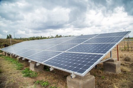 Nigerian govt, partners solarise 371 PHCs