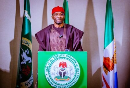 11 Opposition Reps Defect to APC, ADC in Nigeria