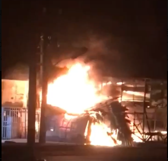 Shops, Residential Building Razed in Il Shops, Residential Building Razed in Il