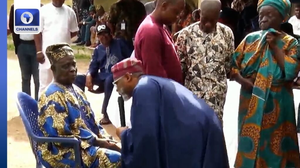 Oyo School Abduction: Federal Delegation Meets Families Of Abducted Pupils Oyo School Abduction: Federal Delegation Meets Families Of Abducted Pupils