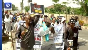 Teachers Protest In Ibadan, Demand Release Of Abducted Colleagues, Pupils Teachers Protest In Ibadan, Demand Release Of Abducted Colleagues, Pupils