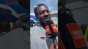 Raia wa Nigeria wakiondoka Afrika Kusini