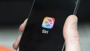 Apple launches new version of digital assistant Siri AI Apple launches new version of digital assistant Siri AI