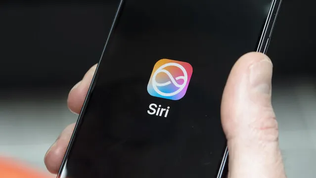 Apple launches new version of digital assistant Siri AI Apple launches new version of digital assistant Siri AI