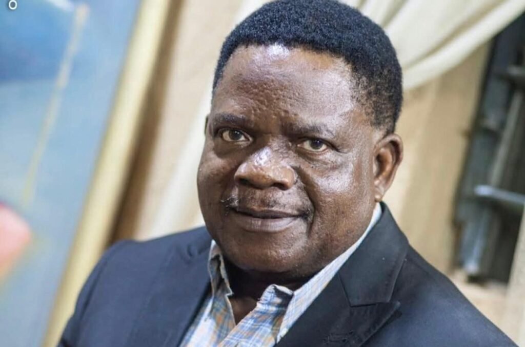 Veteran actor Kola Oyewo is dead