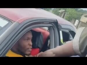 @julsatv,nigeria news,man fighting a pastor to return the car he bought for his wife.
