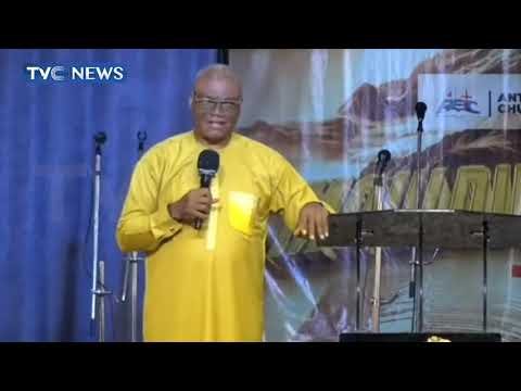Prof. Alamu, Husband Of Abducted Oriire Principal Gives Testimony In Church Prof. Alamu, Husband Of Abducted Oriire Principal Gives Testimony In Church