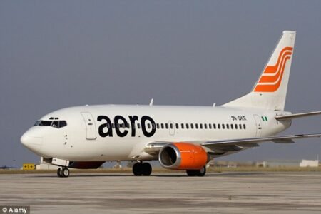 Abuja-bound Aero Contractors flight makes emergency return to Lagos over ‘technical issue’ Abuja-bound Aero Contractors flight makes emergency return to Lagos over ‘technical issue’