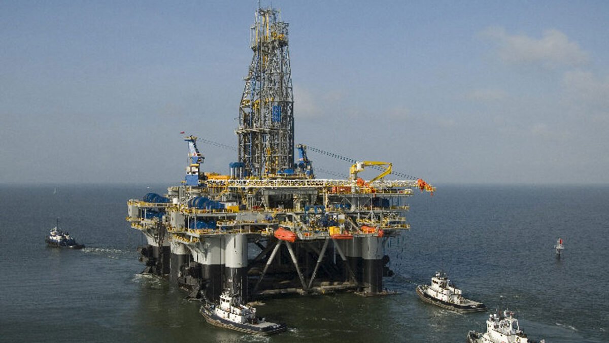 JUST IN: Nigeria returns 13 oil blocks after 196 firms qualify for commercial bid JUST IN: Nigeria returns 13 oil blocks after 196 firms qualify for commercial bid