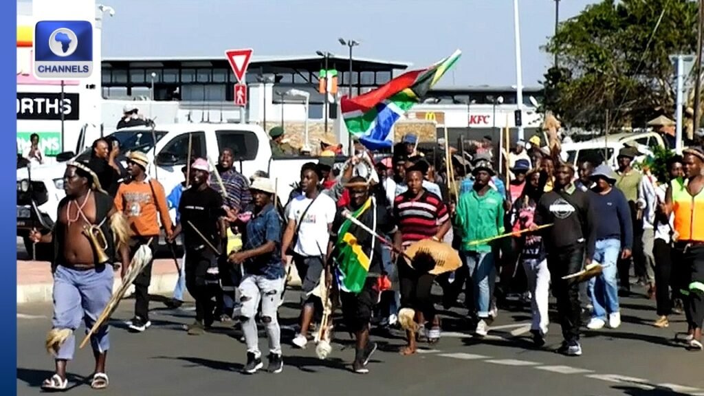 S/A Migration Crisis: Nigerians Weigh Future In South Africa After Repatriation Drive S/A Migration Crisis: Nigerians Weigh Future In South Africa After Repatriation Drive