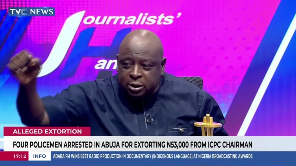Four Policemen Nabbed for Allegedly Extorting ICPC Chairman in Abuja Four Policemen Nabbed for Allegedly Extorting ICPC Chairman in Abuja