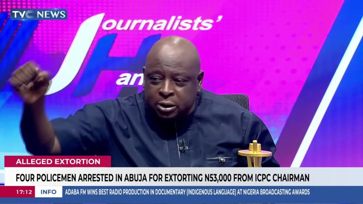 Four Policemen Nabbed for Allegedly Extorting ICPC Chairman in Abuja Four Policemen Nabbed for Allegedly Extorting ICPC Chairman in Abuja