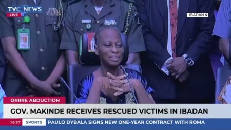Live: Nigerian Army Hands Over Rescued Oriire Victims To Governor Makinde Live: Nigerian Army Hands Over Rescued Oriire Victims To Governor Makinde