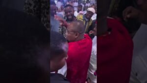 Big men doings #makemoney #nigeria #nigerianews #nigerian #peller #igbo #wedding #naira #lagos Big men doings #makemoney #nigeria #nigerianews #nigerian #peller #igbo #wedding #naira #lagos