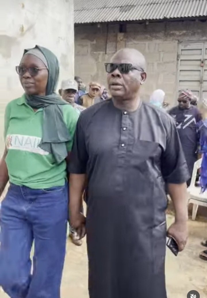 Yinka Quadri at the ongoing burial ceremony of Ogogo (Credit_ Instagram@citypeopletv)