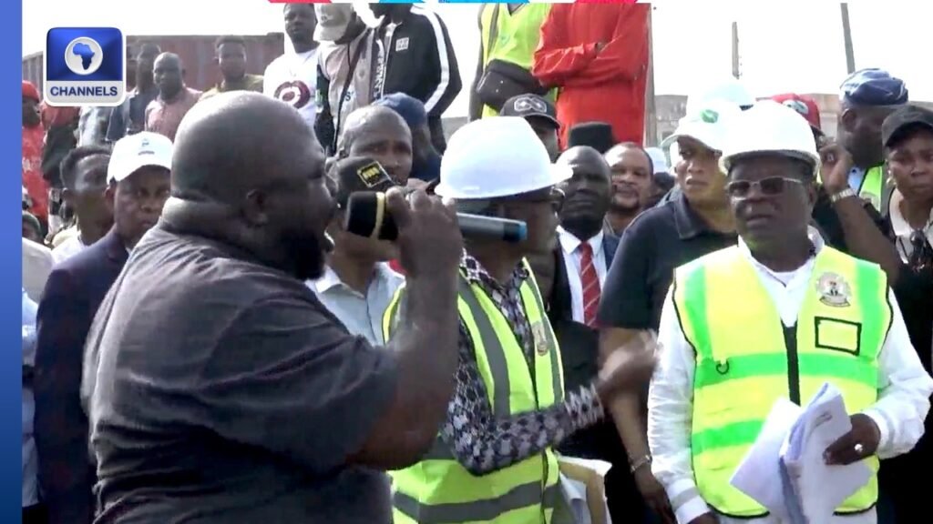Benin-Agbor Road: FG Orders Review Of Concession Agreement On Major Roads Benin-Agbor Road: FG Orders Review Of Concession Agreement On Major Roads