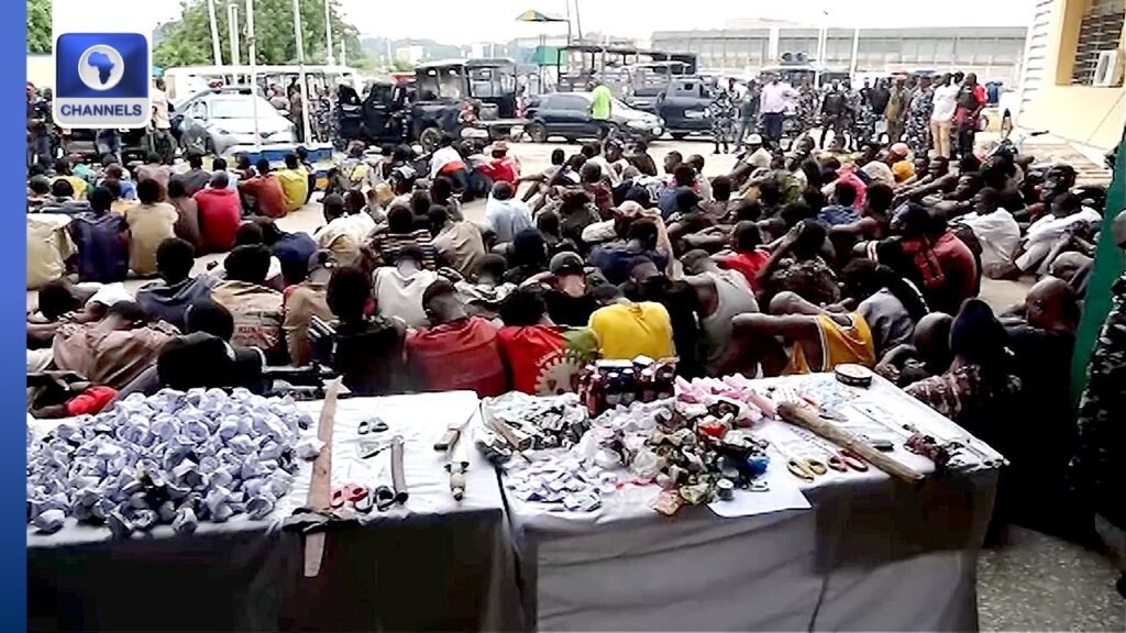 Police Raid Flashpoints In FCT, Arrest Over 300 Suspects Police Raid Flashpoints In FCT, Arrest Over 300 Suspects