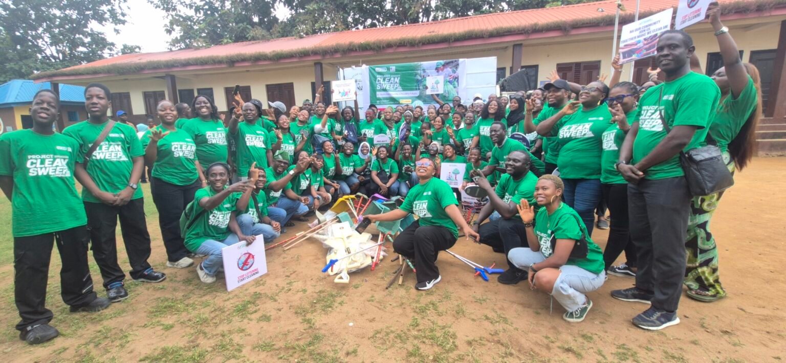 Fidson mobilises staff, volunteers to clean Lagos communities for World Cleanup Day Fidson mobilises staff, volunteers to clean Lagos communities for World Cleanup Day