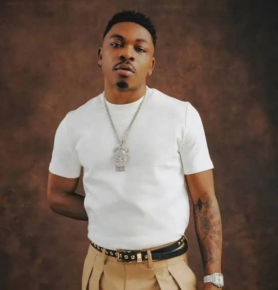 Mayorkun Warns Upcoming Singers Against Copying Wizkid Mayorkun Warns Upcoming Singers Against Copying Wizkid